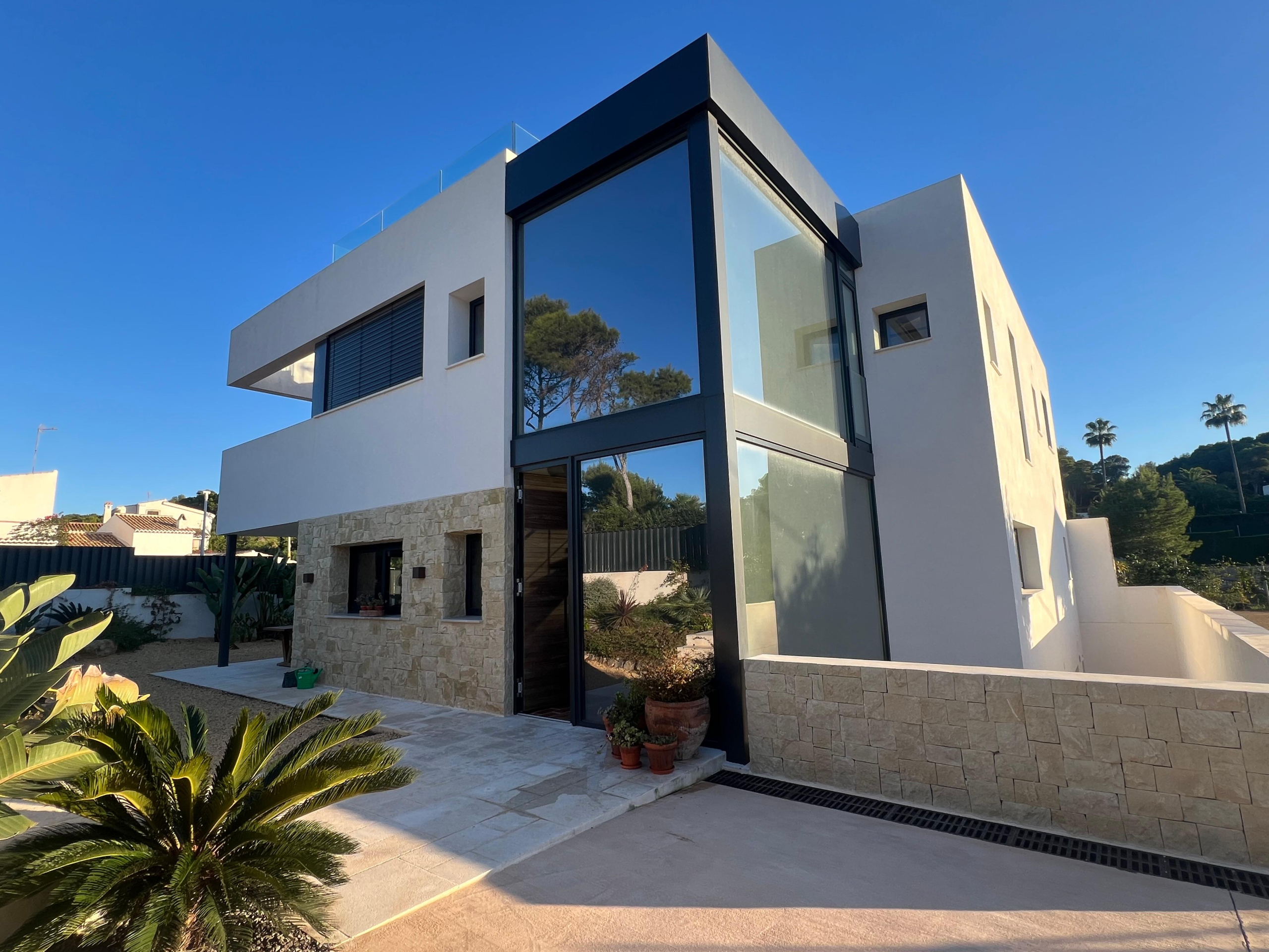 WhatsApp Image 2025-10-31 at 16.25.26