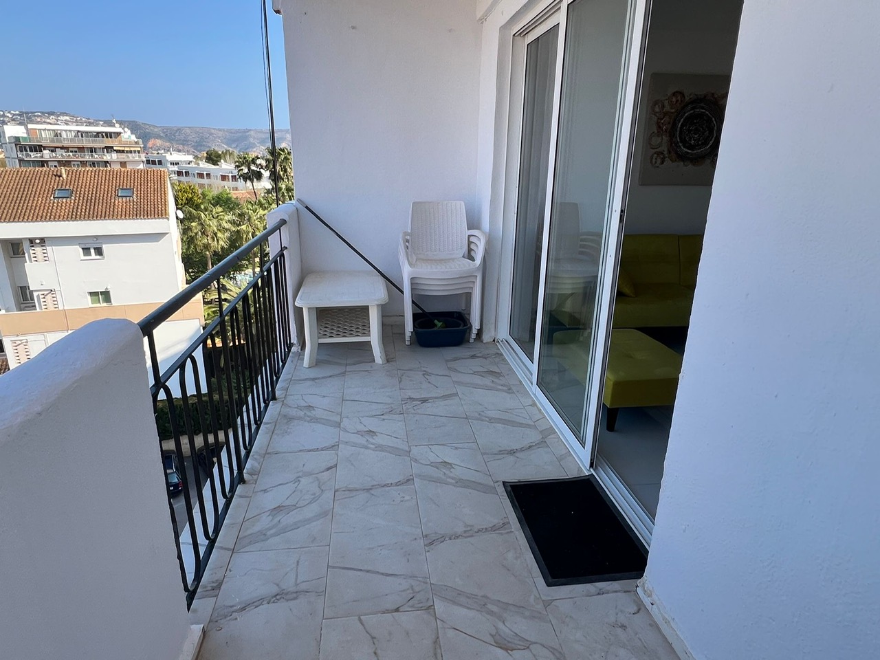 cae1cf9e-cf3f-4441-ba82-b6b74f85f932